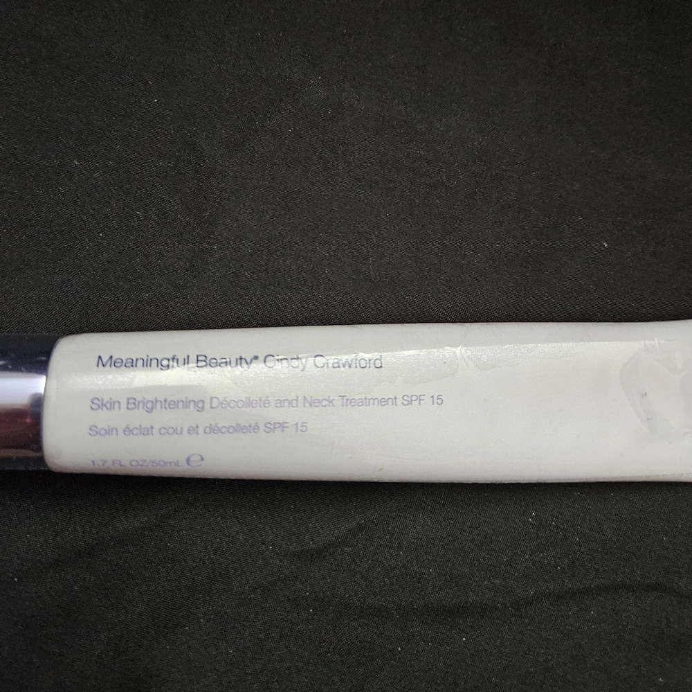 Meaningful Beauty Cindy Crawford Skin Brightening Treatment